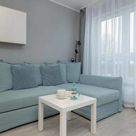 Lägenhet Cztery Pory Roku Komfortowy Z Balkonem I Miejscem Do Pracy By Renters Kołobrzeg